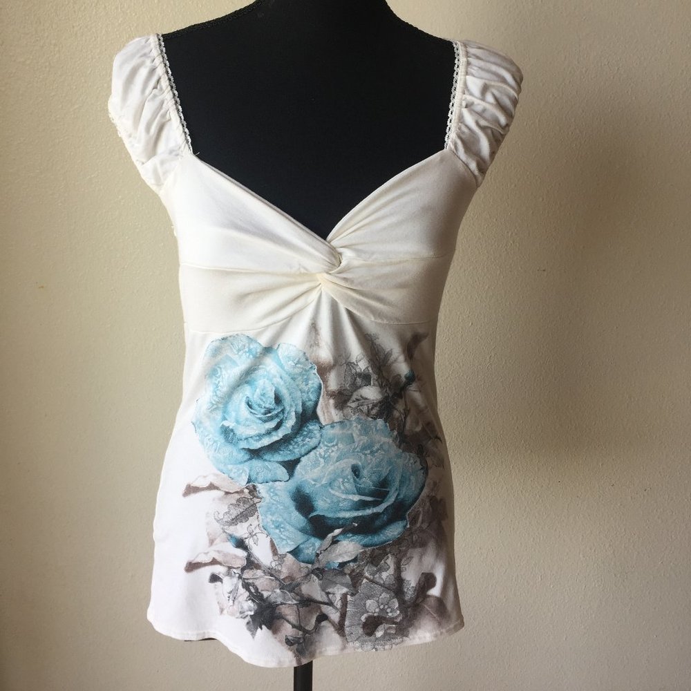 Sleeveless Top